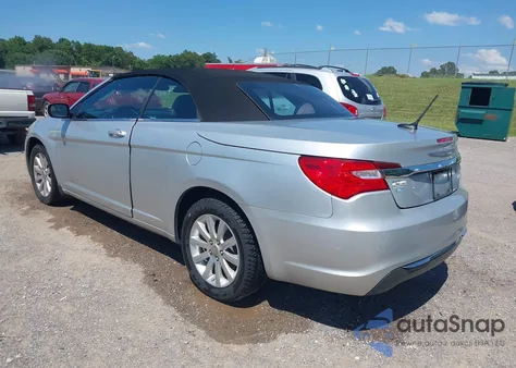 2012 Chrysler 200 Touring из США, поврежденный, VIN 1C3BCBEB7CN208670